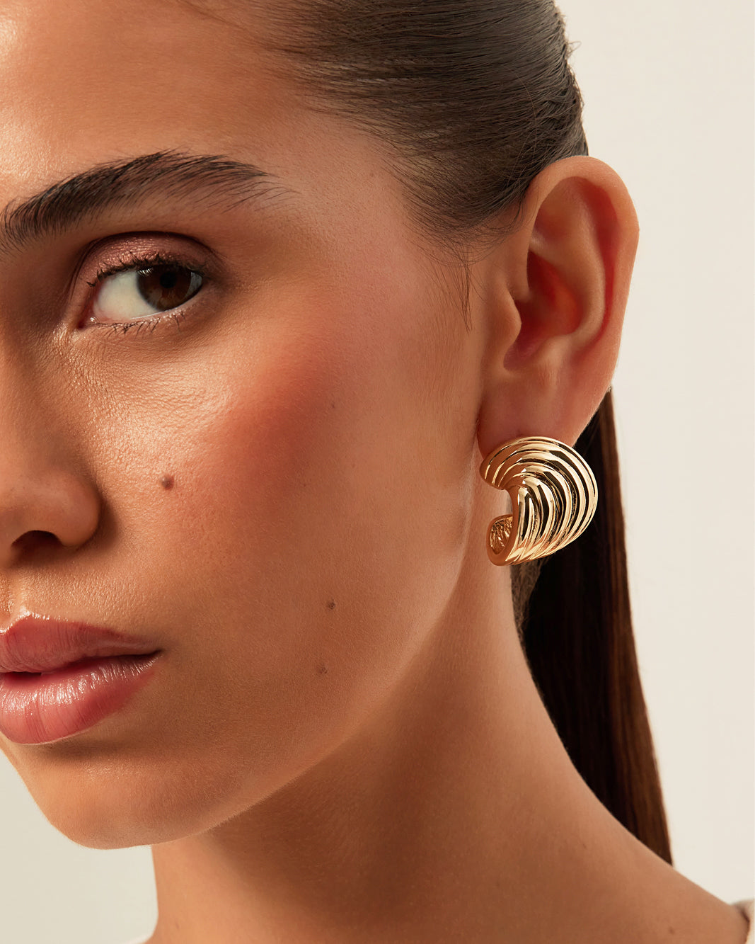 NALA EARRINGS - GOLD